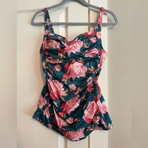 Hapari Slimming Tankini Top size XL